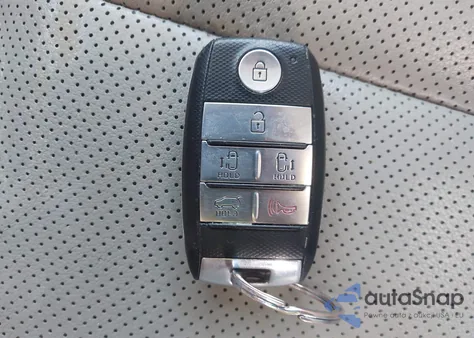 2021 Kia Sedona Ex z USA, uszkodzony, nr VIN KNDMB5C18M6666152